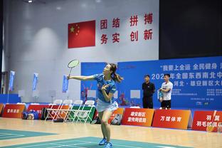 拳击女子50公斤级半决赛 中国选手吴愉进入决赛